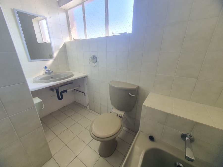 3 Bedroom Property for Sale in Sunnyridge Eastern Cape